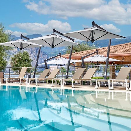 June Stay Lake Garda Brenzone sul Garda Exterior photo