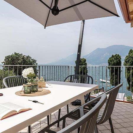 June Stay Lake Garda Brenzone sul Garda Exterior photo