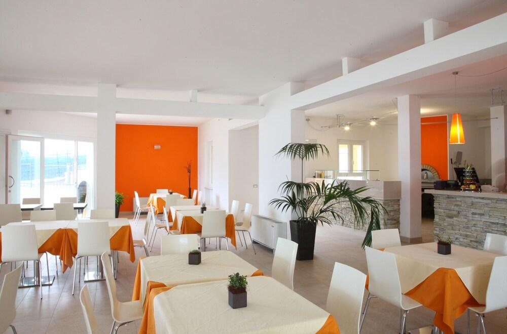 June Stay Lake Garda Brenzone sul Garda Exterior photo