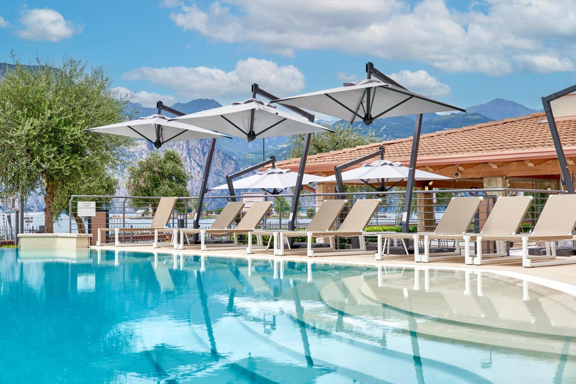 June Stay Lake Garda Brenzone sul Garda Exterior photo