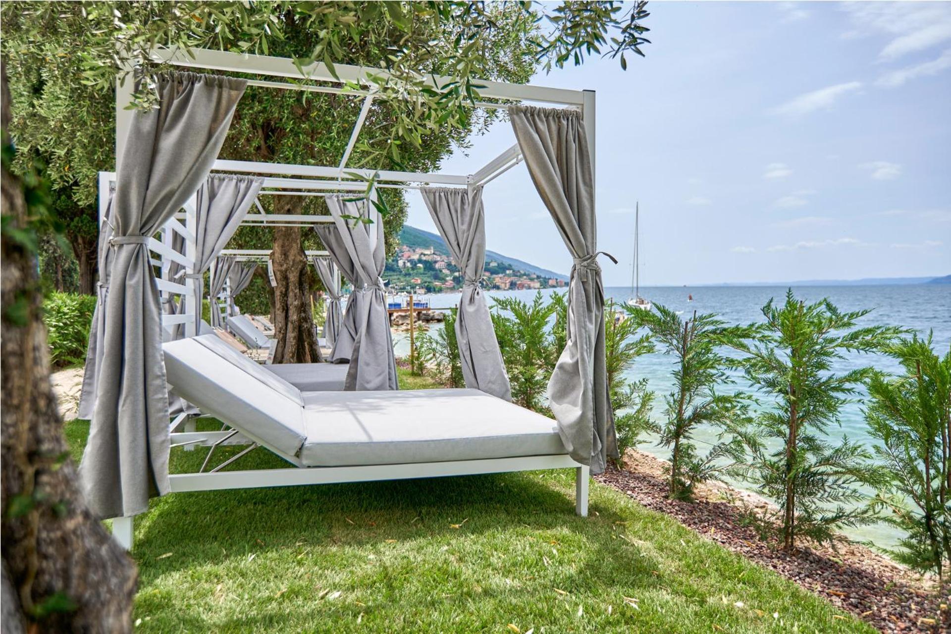 June Stay Lake Garda Brenzone sul Garda Exterior photo